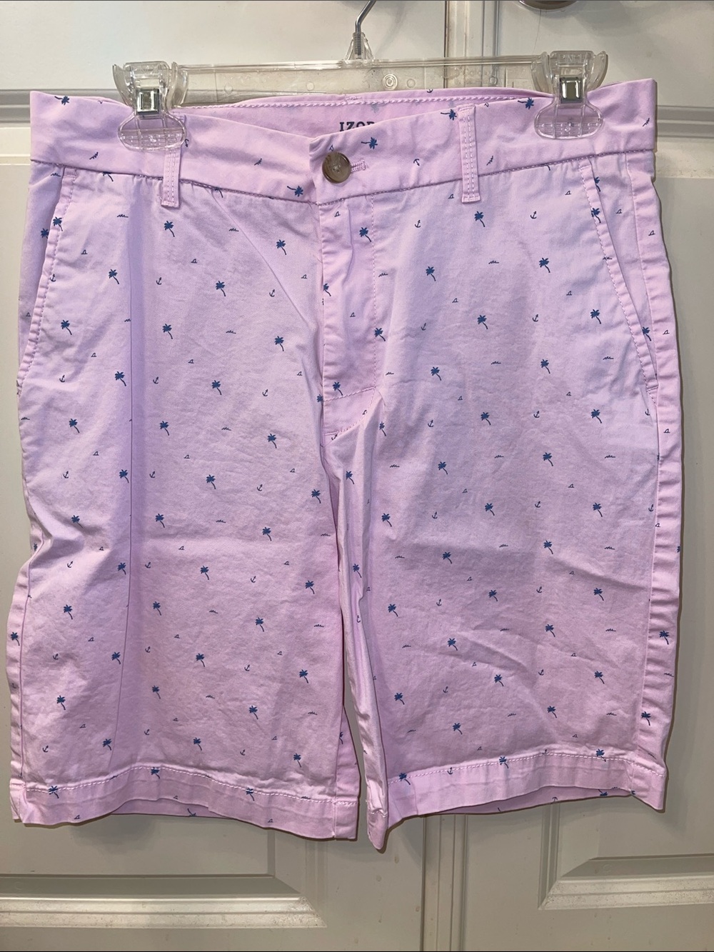 Izod Light Pink Palm-Print Men’s casual Shorts